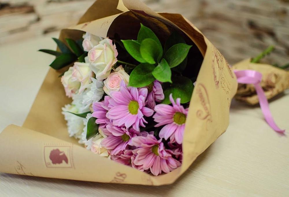 Букет цветов из: Розы и Хризантемы в Торбеево