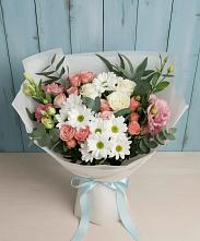 Букет цветов из:  Розы, Лизиантусы и Хризантемы #REPLACE_PRED# Торбеево