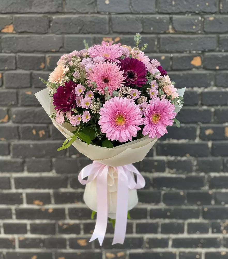 Букет цветов из: Герберы и Хризантемы в Торбеево