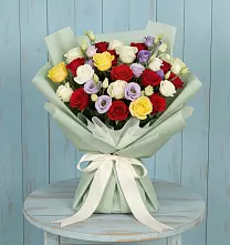 Букет цветов из:  Розы в Торбеево