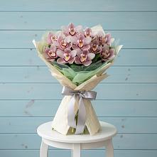Букет цветов из:  Орхидеи и Розы в Торбеево
