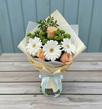 Букет цветов из:  Герберы, Розы и Хризантемы в Торбеево