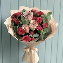 Букет цветов из:  Гвоздики и Розы в Торбеево