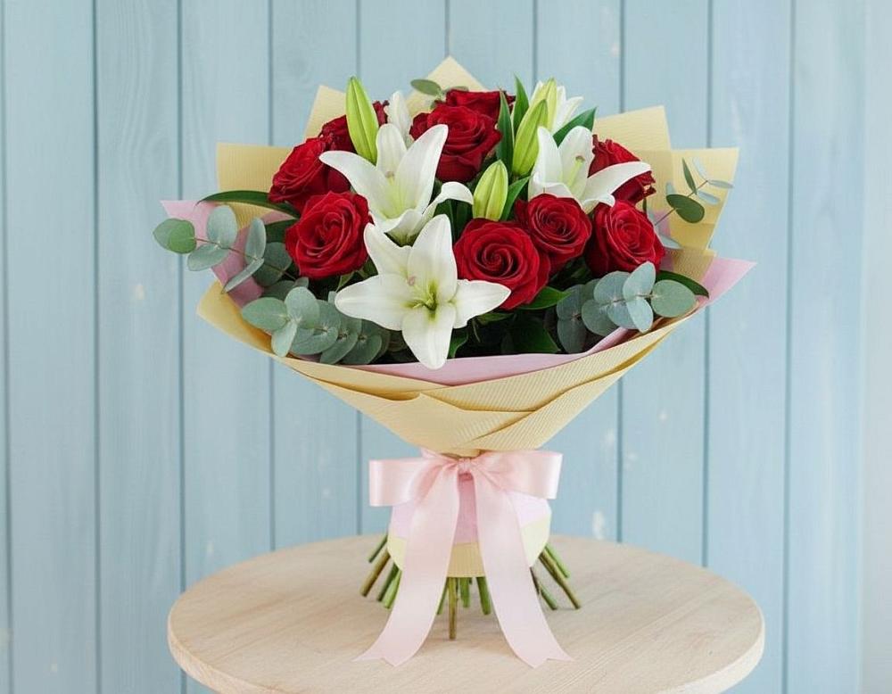 Букет цветов из: Лилии и Розы в Торбеево